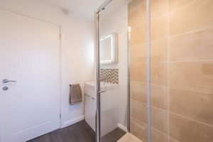 Photo 19- click for photo gallery